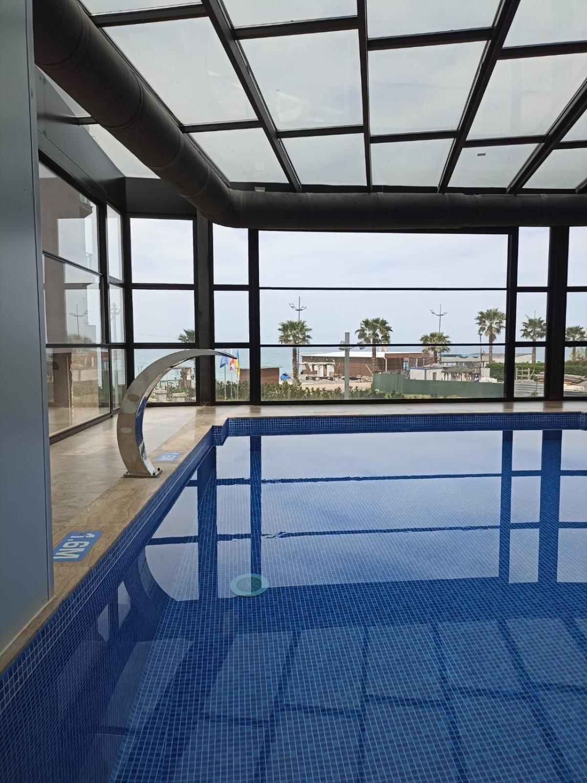 Hotel Navi Μπατούμι Εξωτερικό φωτογραφία